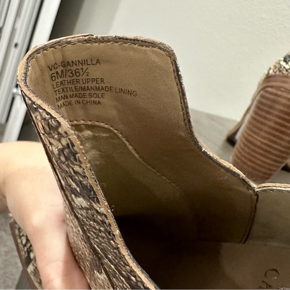 NWT Vince Camuto Gannilla Leather Snakeskin Size 6M - Picture 7 of 10